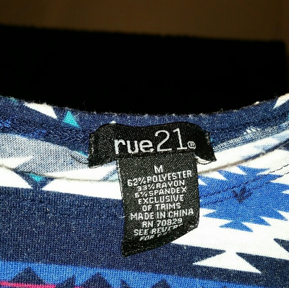 Top - Picture 2 of 2